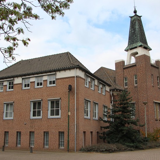 FOTO'S ONDERAAN PAGINA'S